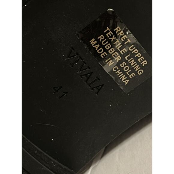 NWOB Vivaia Ryan Pro Square-Toe Boot •41/10• Water-Repellent Ankle Black $199 - Picture 10 of 10